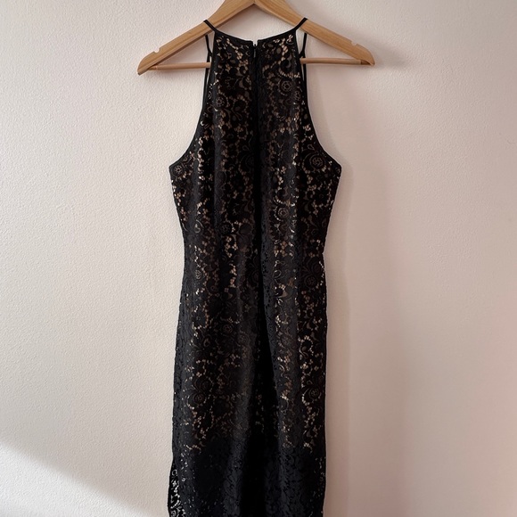 Keepsake Let It Happen Sleeveless Midi Dress in Black Lace Size Large - Picture 5 of 6
